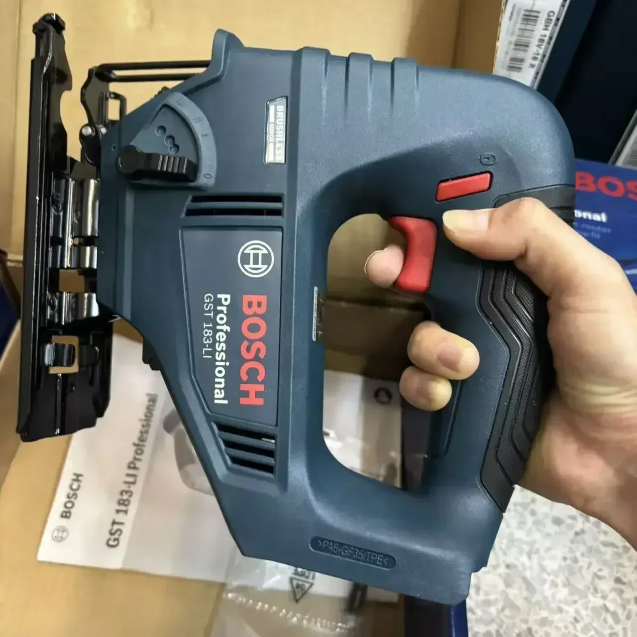 Bosch GST 183-LI Professional  – Woodworking Electric Saw Bewertung und Preis